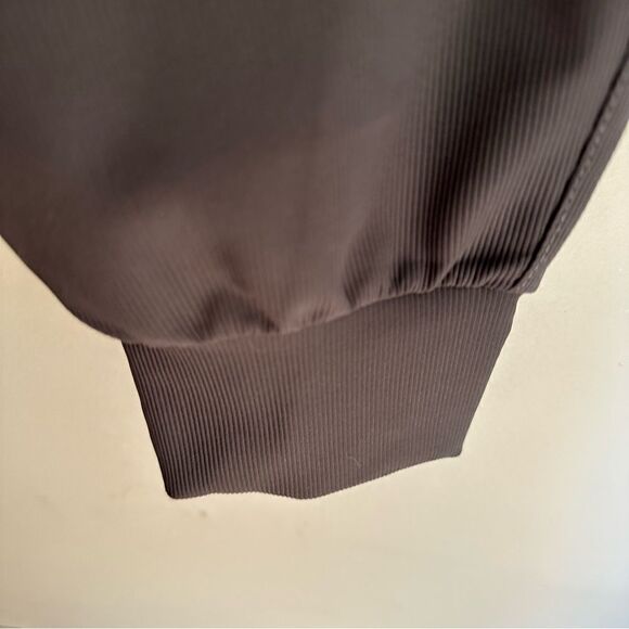 ZYIA slate edge joggers size small - Picture 8 of 11